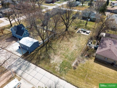 /international/us/west-14th-street-north-bend-ne-110106356467/