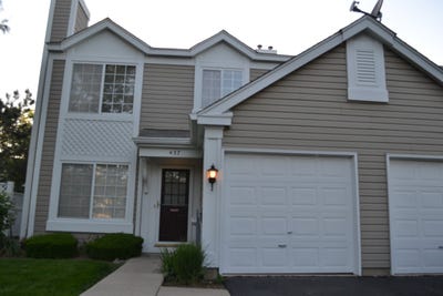 /international/us/437-valley-forge-court-aurora-il-110108031837/