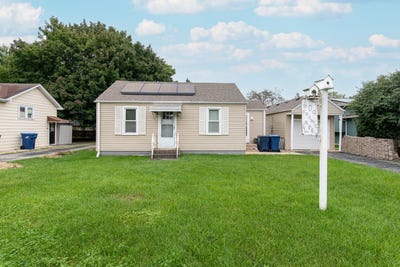 /international/us/609-n-frolic-avenue-waukegan-il-110110351226/