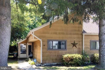 /international/us/15-dover-drive-lindenwold-nj-110100811184/