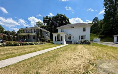 /international/us/2306-bland-road-bluefield-wv-110107831347/