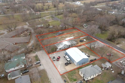 /international/us/615-w-benton-street-buffalo-mo-110106232195/