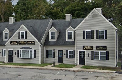 /international/us/1147-main-st-tewksbury-ma-110098466216/