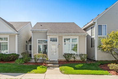 /international/us/366-magnolia-court-bolingbrook-il-110120462289/