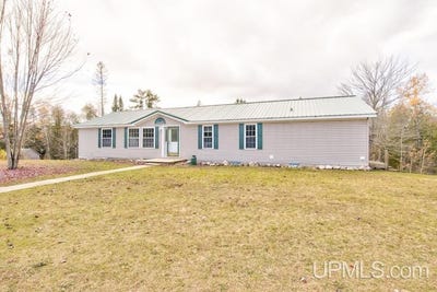 /international/us/w7642-sinkler-lane-stephenson-mi-110110309792/