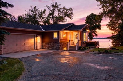 /international/us/68348-215th-street-darwin-mn-110108825040/