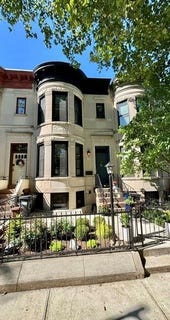 /international/us/258-78th-street-brooklyn-ny-110109069670/
