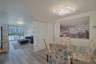 /international/us/9273-collins-ave-surfside-fl-110108344628/