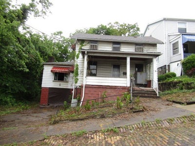 /international/us/445-4th-st-freedom-pa-110100022320/