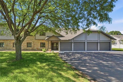 /international/us/2070-stockinger-drive-saint-cloud-mn-110108988506/