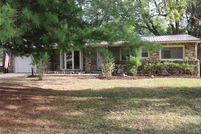 /international/us/1406-w-court-street-harrison-ar-110120066940/