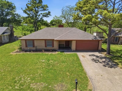 /international/us/2026-pebblecreek-drive-cleburne-tx-110107195447/