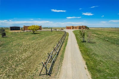 /international/us/4601-s-county-road-161-strasburg-co-110108711627/
