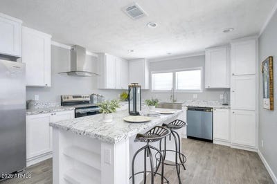 /international/us/44754-n-24th-street-new-river-az-110099912980/?lang=en