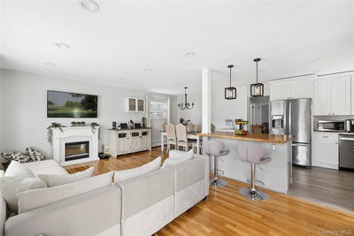 /international/us/227-chelsea-avenue-west-babylon-ny-110108632854/