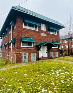 /international/us/884-copley-road-akron-oh-110104813385/