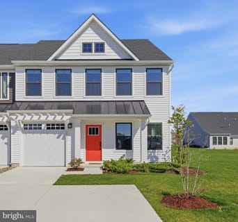 /international/us/24015-middleton-drive-selbyville-de-110107229670/