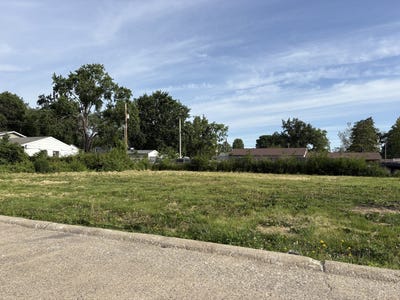 /international/us/1009-n-cunningham-avenue-urbana-il-110109140553/