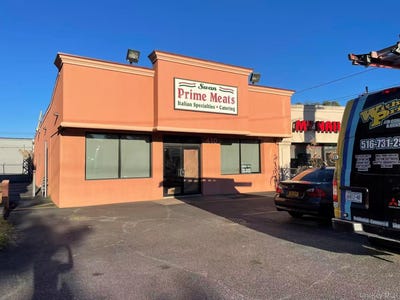 /international/us/410-412-n-wantagh-avenue-bethpage-ny-110108499712/