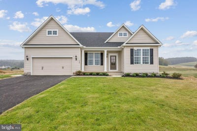 /international/us/138-ledger-drive-hanover-pa-110100526755/