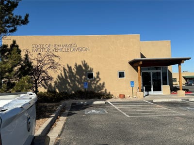 /international/us/1119-1121-santa-clara-peak-espanola-nm-110108339034/