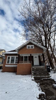 /international/us/243-palmer-avenue-syracuse-ny-110105272293/