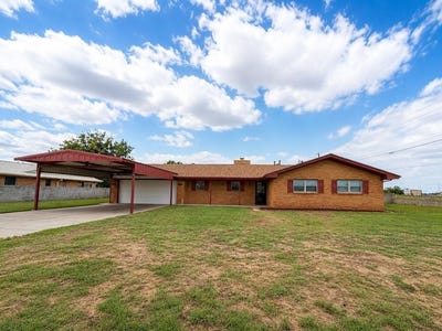 /international/us/10-chapman-rd-big-spring-tx-110108799899/