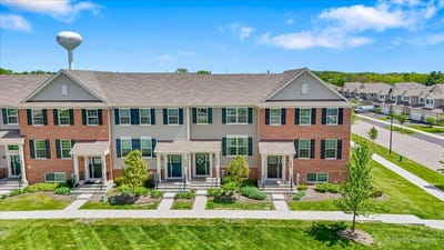 /international/us/1623-bentz-way-batavia-il-110108059709/