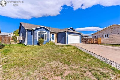 /international/us/840-juliana-court-canon-city-co-110120590388/