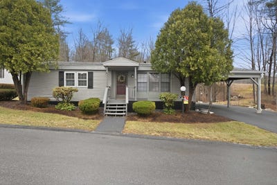 /international/us/41-mathew-circle-goffstown-nh-110106960885/