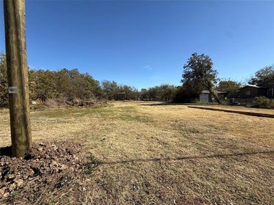/international/us/316-n-2nd-street-jacksboro-tx-110105782771/