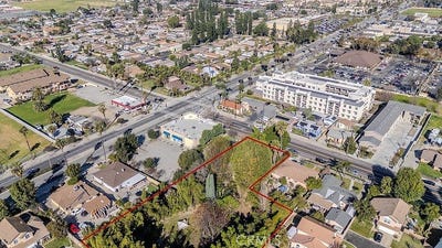 /international/us/160-e-franklin-pomona-ca-110105327722/