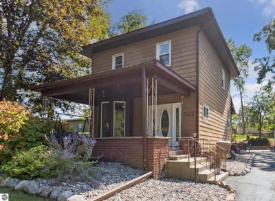 /international/us/522-e-saginaw-street-st-louis-mi-110107695178/