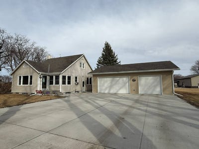 /international/us/139-n-greene-street-stuart-ne-110107480572/