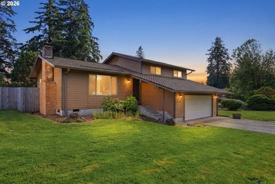 /international/us/102-sherwood-ln-castlerock-wa-110108536405/