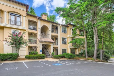 /international/us/3777-peachtree-road-ne-brookhaven-ga-110100258476/