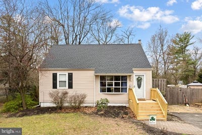 /international/us/118-e-10th-avenue-pine-hill-nj-110107342804/