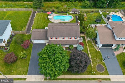 /international/us/93-peter-rafferty-drive-hamilton-nj-110108548019/