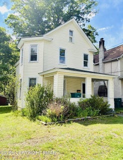 /international/us/257-brodhead-avenue-east-stroudsburg-pa-110108353687/
