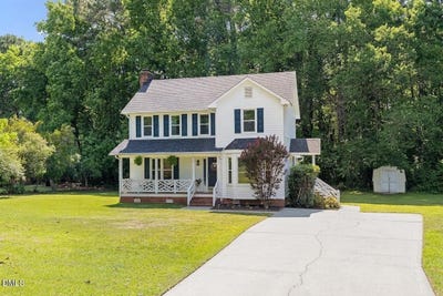 /international/us/106-stone-lane-clayton-nc-110108585080/