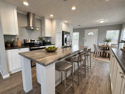 /international/us/1800-oak-grove-rd-e-burleson-tx-110120083752/