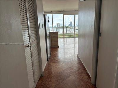 /international/us/555-ne-15th-steet-miami-fl-110100930081/?lang=zh-tw