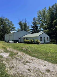 /international/us/6597-s-state-road-159-highway-carlisle-in-110108795331/