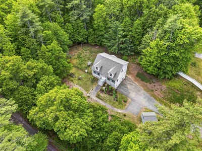 /international/us/277-parker-mountain-road-barrington-nh-110108549903/