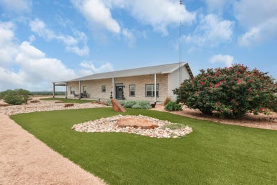 /international/us/510-county-road-2136-lometa-tx-110099923602/?lang=en