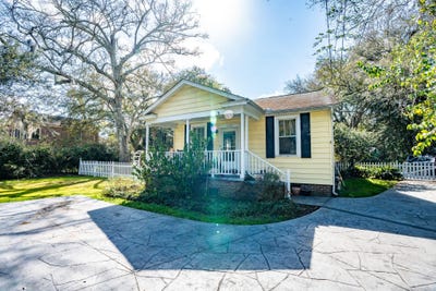 /international/us/1235-ashley-hall-road-charleston-sc-110107859011/