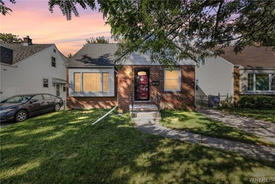 /international/us/97-brinton-street-buffalo-ny-110110356714/