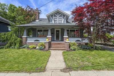 /international/us/410-elizabeth-street-albion-mi-110099581230/