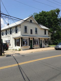 /international/us/239-glen-cove-avenue-sea-cliff-ny-110110061374/