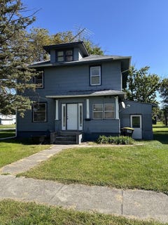 /international/us/302-s-lucas-eagle-grove-ia-110120125077/